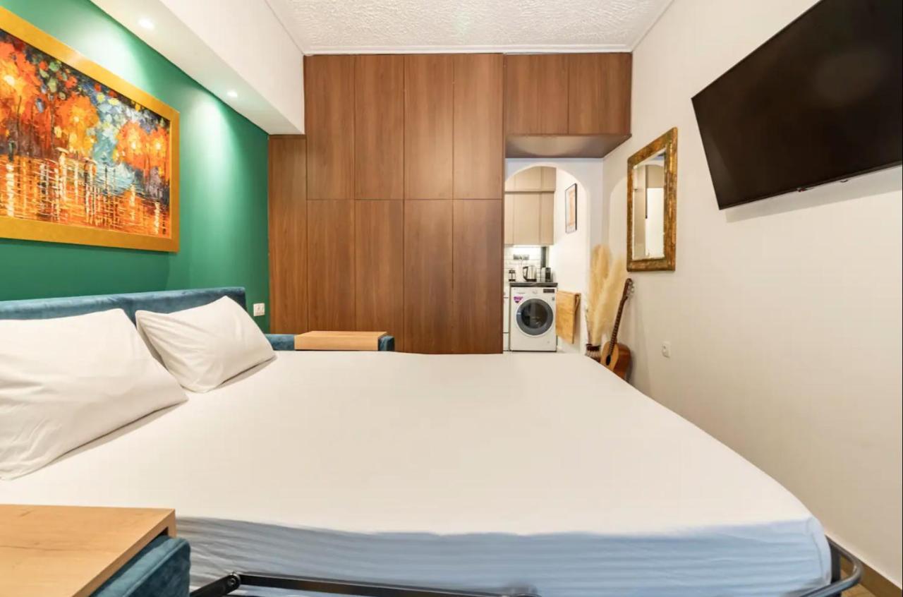 Cute Tiny Apartment In The Heart Of Flisvos Atina Dış mekan fotoğraf